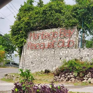 Racquet Club Must #2 Beds , Montego Bay Jamaica