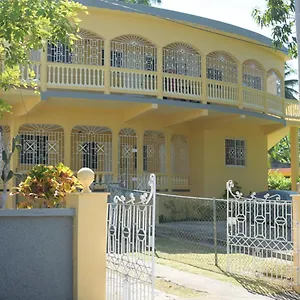 Unity One Bedroom Close To And Beaches With Wifi , Montego Bay Jamaica